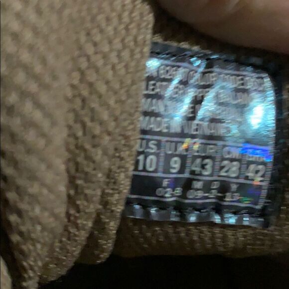 Skechers  shoes - Picture 3 of 5